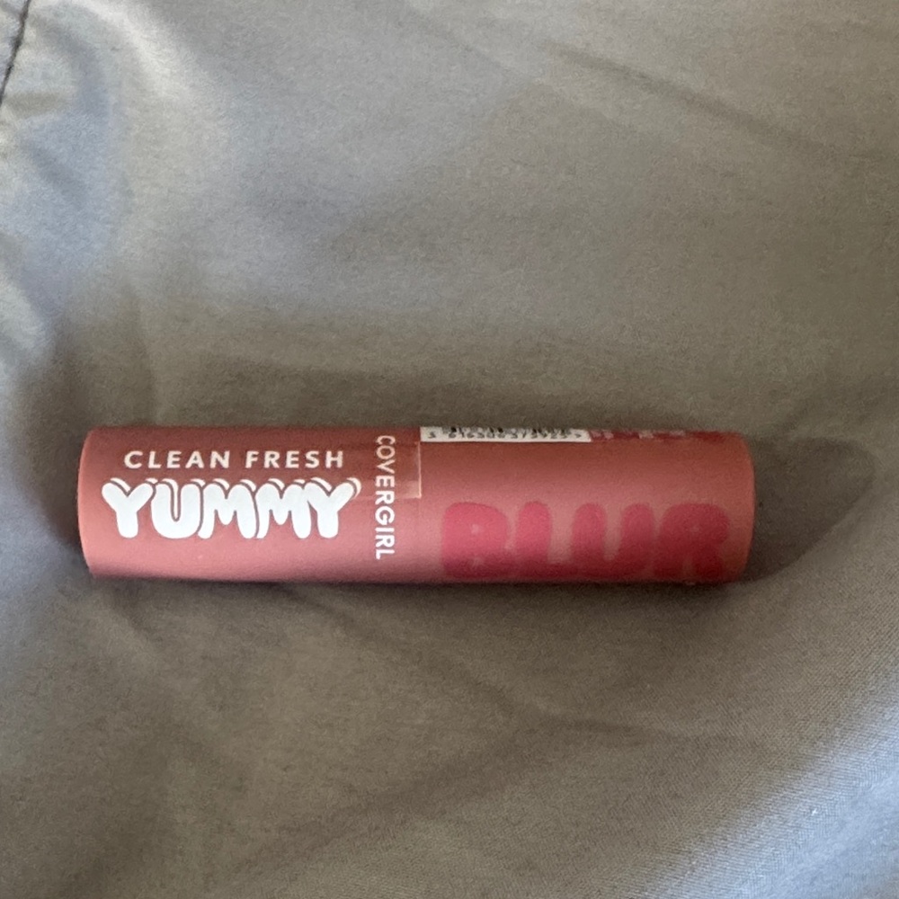 COVERGIRL Clean Fresh Yummy Lip Balm - Blush Pink